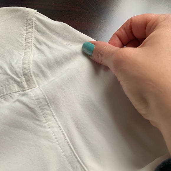 Saks fifth Avenue ladies blouse - Picture 9 of 12